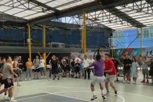 乒乓球纵横野球场的技巧（如何在野球场上运用乒乓球技巧取得优势）