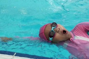 游泳呼吸换气技巧大全（掌握游泳呼吸技巧，轻松畅游水中世界！）