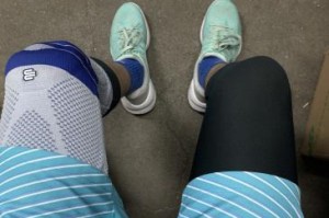 面对紧身防守，如何化被动为主动？（关键技巧助你轻松应对对手的紧密盯防）