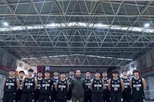 篮球防守之道（构建一支无可匹敌的篮球防守人才队伍）
