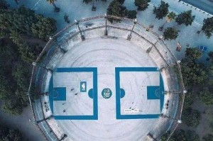 拥有出色防守的篮球场馆（打造悍将之城，防守无往不利）