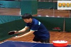 掌握直板乒乓球发球步伐技巧，提升技术水平（直板乒乓球发球步伐技巧的关键要点及训练方法）