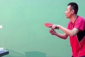乒乓球技巧（掌握乒乓球横拍接扣杀的技巧，提升你的比赛实力）