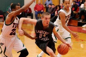 TheImportanceofUsingForceinBasketballDefense（HowtoEffectivelyApplyForceDuringDefensivePlay）