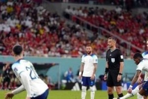 英格兰世界杯上半场进球（以攻为守，以进为胜——世界杯上半场进球战略的探讨）