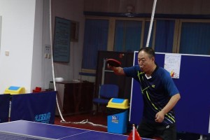 乒乓球技巧大揭秘（揭秘乒乓球世界的终极破敌利器——快速扣球）