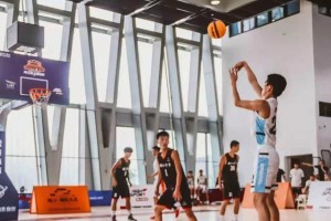 3v3篮球比赛中的防守策略（提升防守效率，取得胜利的关键）