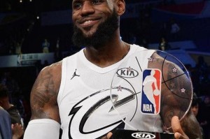 NBA人气排行榜投票（了解球迷热爱的明星和球队，揭秘NBA最受欢迎的人气之谜）