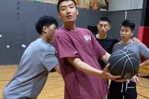 技巧（掌握正确脚位，提升背打效果）